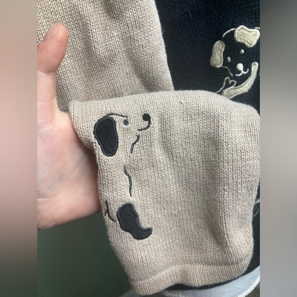 Vintage Christopher Banks Sweater Womens Medium Dog Embroidered 2004 Cute Bones - Picture 7 of 14